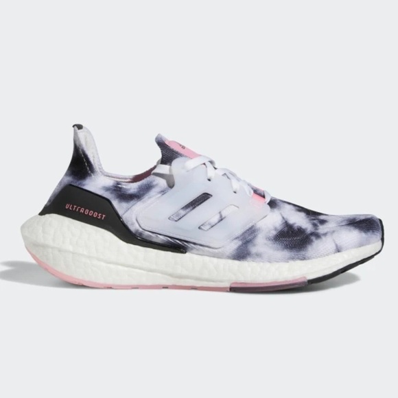 adidas Shoes - ADIDAS UltraBoost 22 Running Shoes New Size 6.5